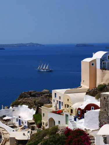 santorini volcano cruise