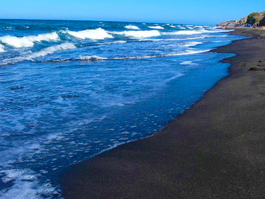 Santorini Baxedes Beach