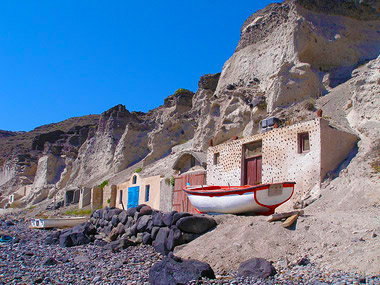 Santorini Mesa Pigadia Beach