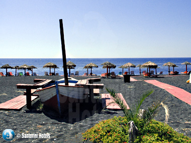 Santorini Perissa Beach