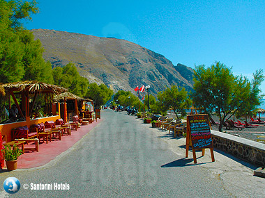 Santorini Perissa Beach