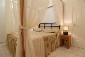 Athina Suites