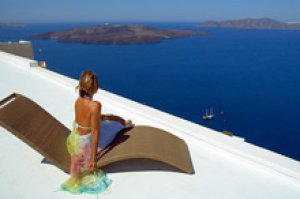Athina Suites