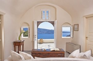 Canaves Suites