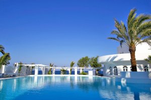 Santorini Gay friendly hotel - Thalassa Seaside Resort and Suites
