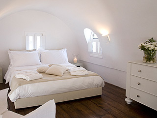 Aenaon Hotel Cave Room