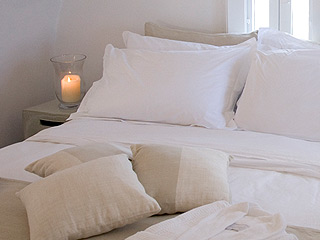 Aenaon Hotel Santorini Luxurious Room