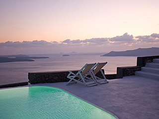 Aenaon Hotel Santorini Romantic View