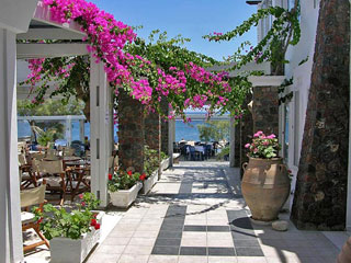 Afroditi Hotel In Kamari Santorini