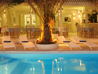 Alesahne Beach Hotel Santorini Pool