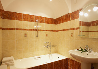Alta Mare Suite Bathroom