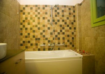 Anassa Suites Bathroom