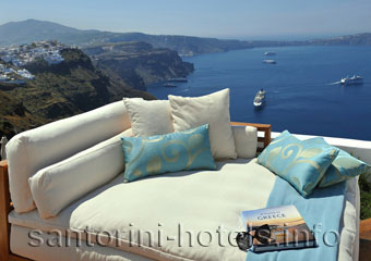 Aqua Honeymoon Suite Caldera View