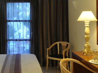 Aressana Hotel Guestroom