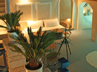 Astarte Honeymoon Suites Lounge
