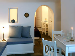 Astra Apartements Santorini Sitting Room
