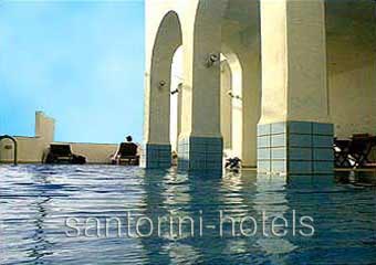 Atlantis Hotel Pool
