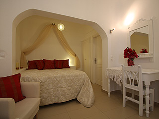 Avianto Hotel Imerovigli Bedroom