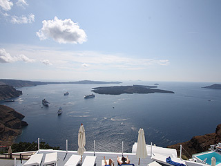 Avianto Santorini Imerovigli Volcano View