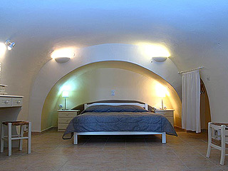 Blue Dolphins Canava House Bedroom