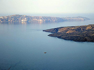Blue Dolphins Hotel Volcano View