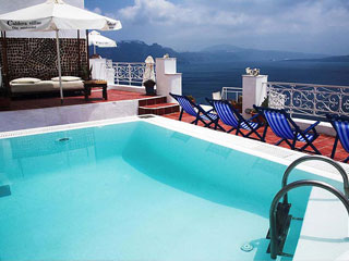 Caldera Villas Apartment Pool
