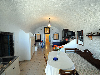 Efterpi Viilas Two Bedroom Apartment
