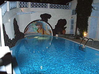 Erato Apartments Santorini Pool