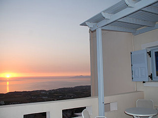 Erato Apartments Sunset View