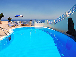 Erato Apartments Swimming Pool