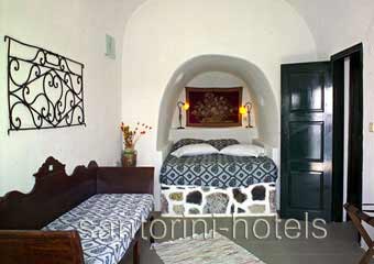 Fanari Villas Santorini Guestroom