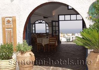 Finikia Santorini Hotel Oia