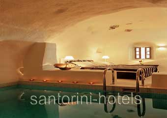 Icons Santorini Suite