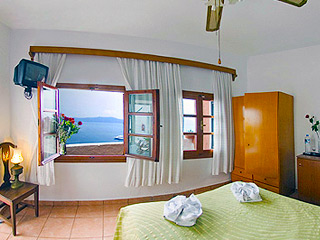 Kavalari Hotel Fira Room