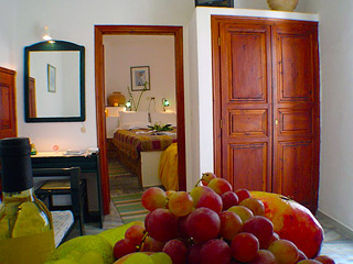 Kavalari Santorini Hotel