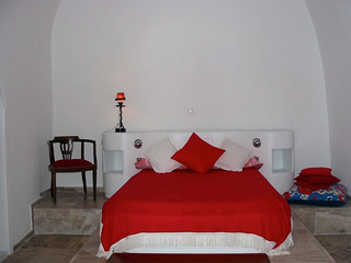 Lampetia Villas Bedroom Santorini