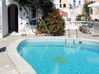 Lampetia Villas Pool