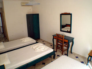 Marianna Hotel Triple Room