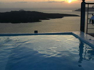 Nefeles Suites Sunset View