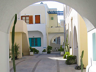 Nissia Apartments Kamari Santorini