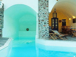 Oia Mare Villas Santorini Hotel