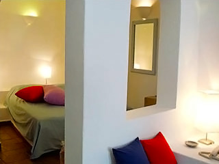 Oniro Suite Santorini