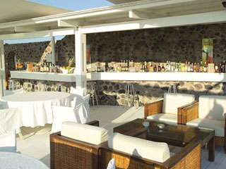 Orizontes Hotel Outdoor Bar