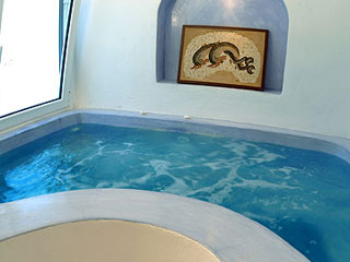 Regina Mare Villas Indoor Jacuzzi