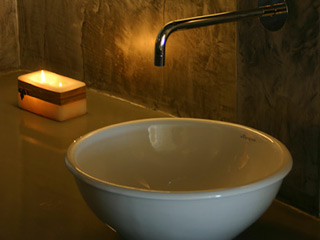Remezzo Honeymoon Suite Bathroom