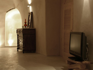 Remezzo Honeymoon Suite
