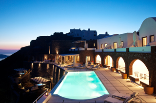 San Antonio Hotel Pool Overview