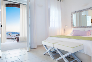 San Antonio Santorini Hotel 