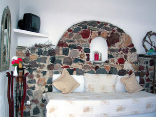 Santorinis Balcony Hotel Sitting Area