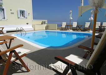 Sky Of Thira Swimming Pool